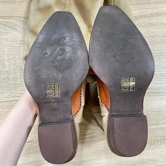 New Free People Sterling Western Knee High Suede Boots Tan Brown Womens 6.5 - Picture 12 of 15